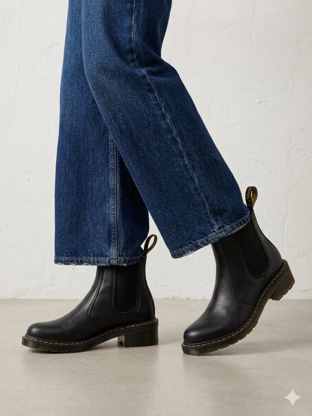 Dr. Martens Women's Cadence Black Leather Heeled Chelsea Boots
